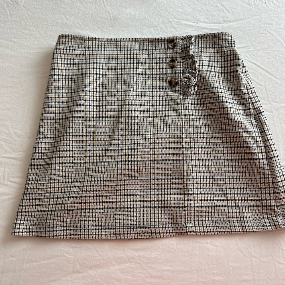 GB Girls Black and White Ruched A-Line Mini Skirt